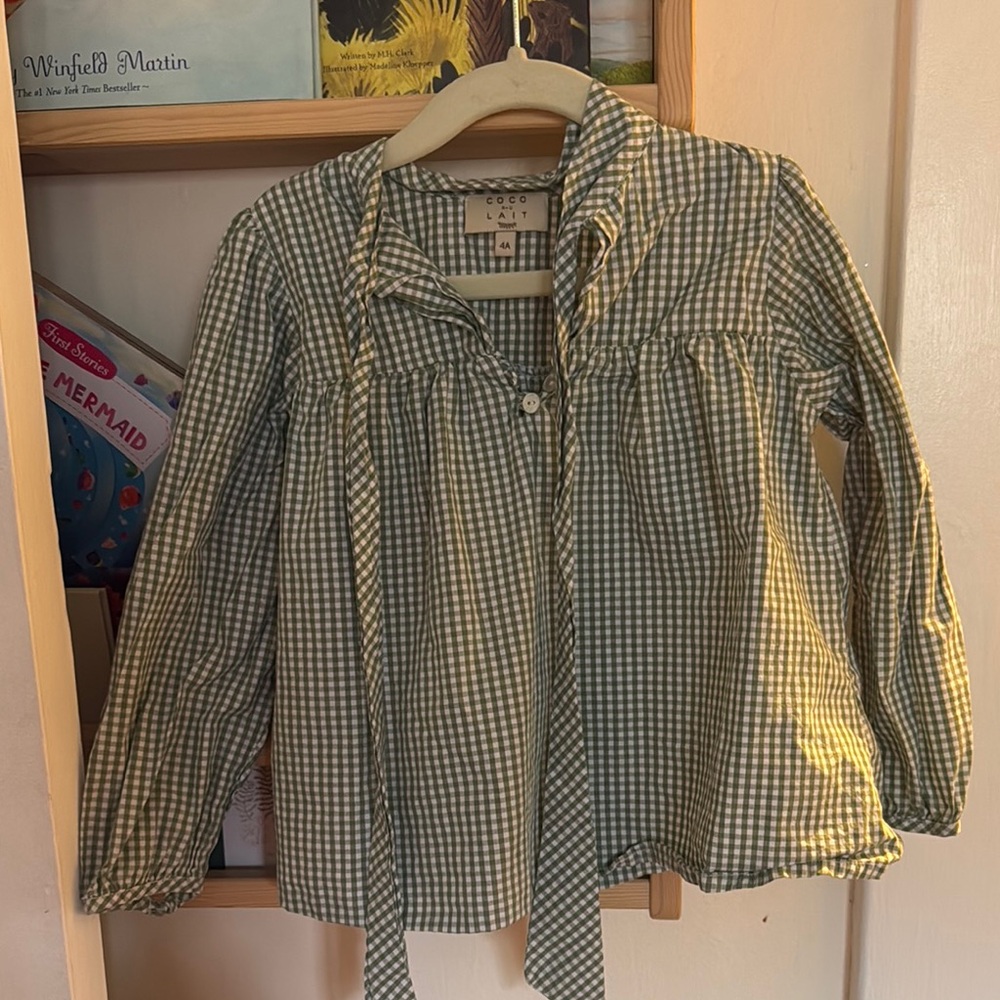 Coco au lait 
Green Gingham Blouse